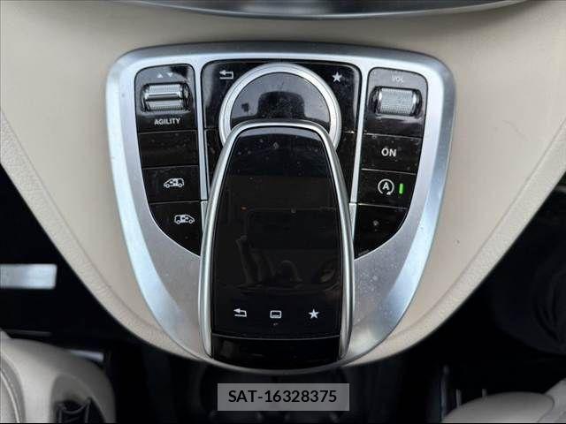 Mercedes Benz V-CLASS 2016-04 7221724-27