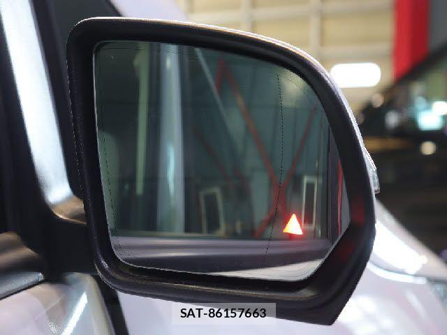 Mercedes Benz V-CLASS 2020-05 7217297-12