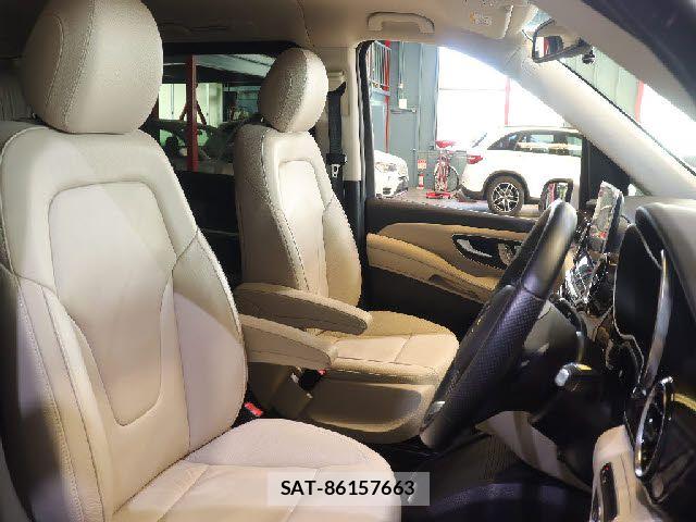 Mercedes Benz V-CLASS 2020-05 7217297-27