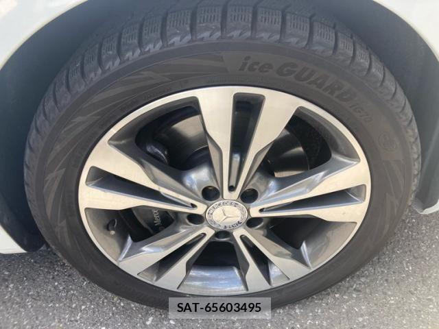 Mercedes Benz V-CLASS 2016-09 7221720-8
