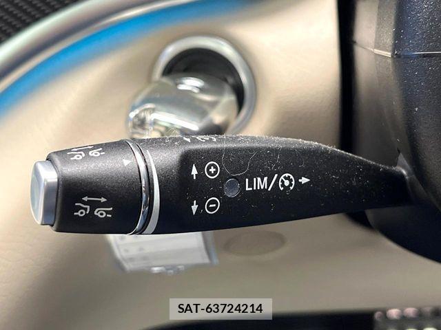 Mercedes Benz V-CLASS 2022-09 7221729-4