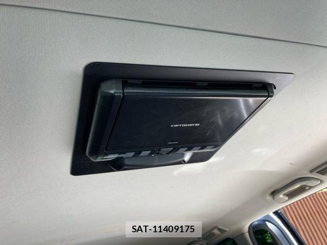 Mercedes Benz V-CLASS 2016-09 7221719-18