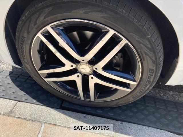 Mercedes Benz V-CLASS 2016-09 7221719-4