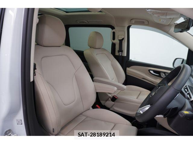 Mercedes Benz V-CLASS 2025-06 7251515-19