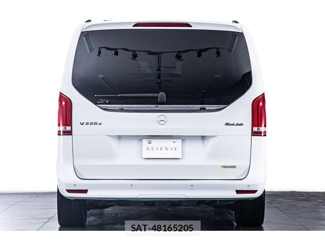 Mercedes Benz V-CLASS 2023-11 7272319-9