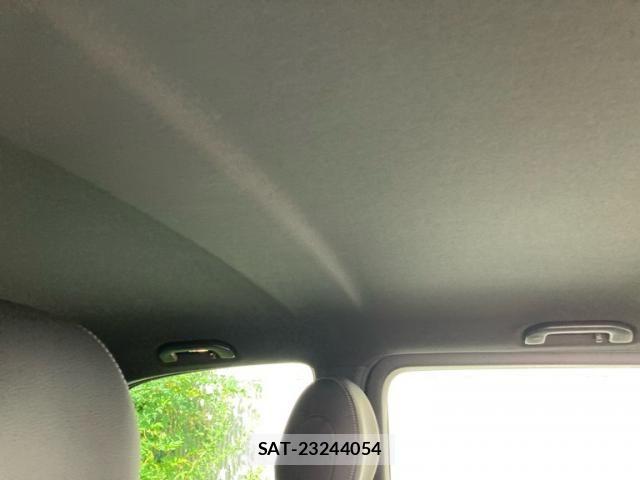 Mercedes Benz V-CLASS 2019-06 7328355-11