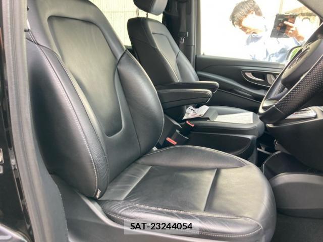 Mercedes Benz V-CLASS 2019-06 7328355-14