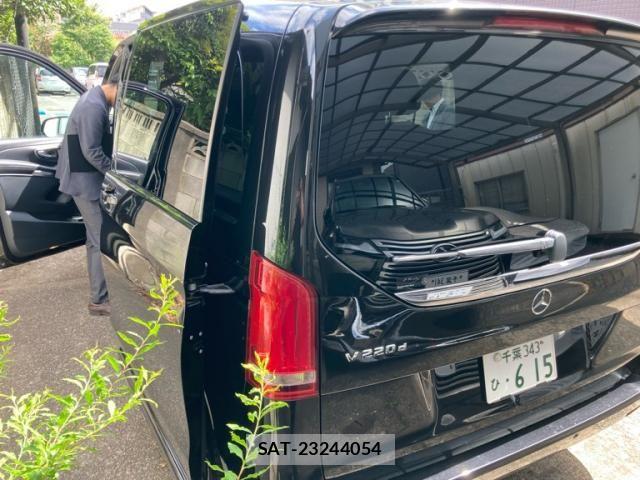 Mercedes Benz V-CLASS 2019-06 7328355-5