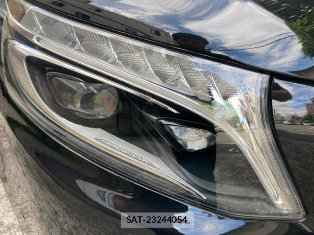 Mercedes Benz V-CLASS 2019-06 7328355-8
