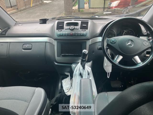 Mercedes Benz V-CLASS 2012-03 7328361-14