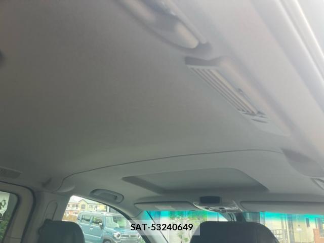 Mercedes Benz V-CLASS 2012-03 7328361-16