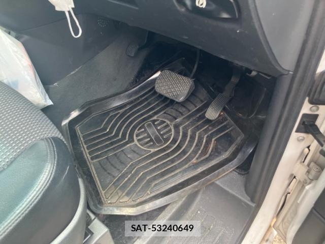 Mercedes Benz V-CLASS 2012-03 7328361-18