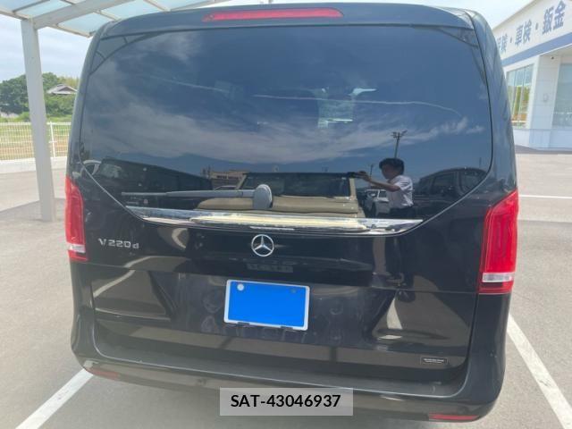 Mercedes Benz V-CLASS 2017-08 7455790-3