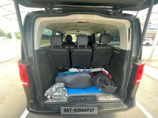 Mercedes Benz V-CLASS 2017-08 7455790-7