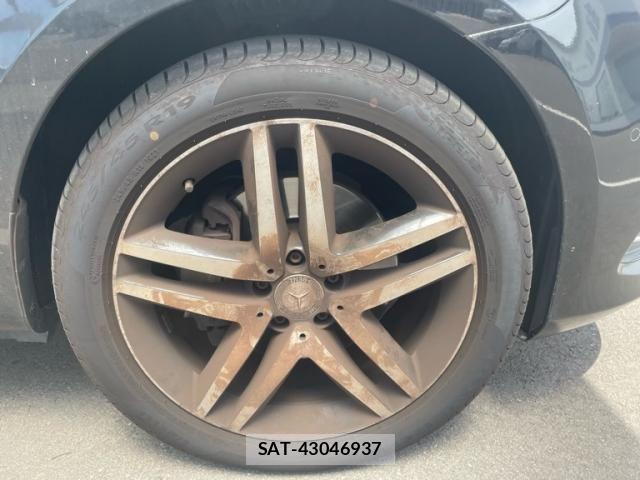 Mercedes Benz V-CLASS 2017-08 7455790-8