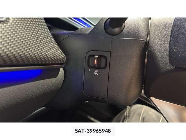 Mercedes Benz V-CLASS 2025-02 7501499-7