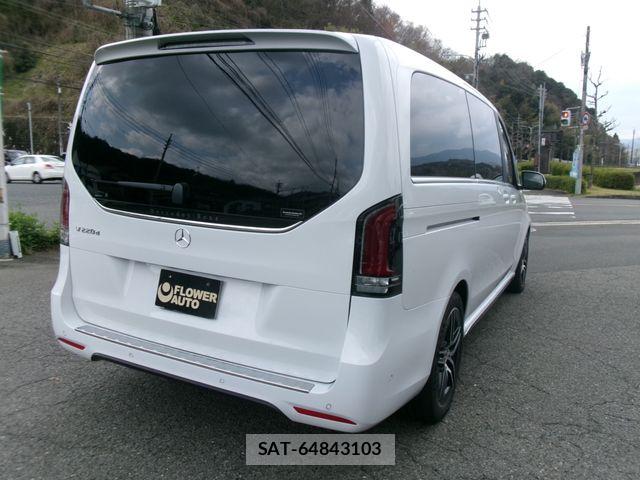 Mercedes Benz V-CLASS 2025-05 7501497-2