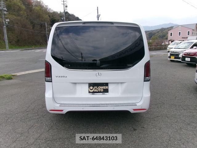 Mercedes Benz V-CLASS 2025-05 7501497-7