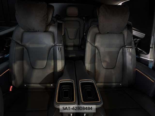Mercedes Benz V-CLASS 2022-09 7725641-13