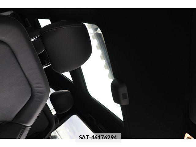 Mercedes Benz V-CLASS 2023-09 7725644-24