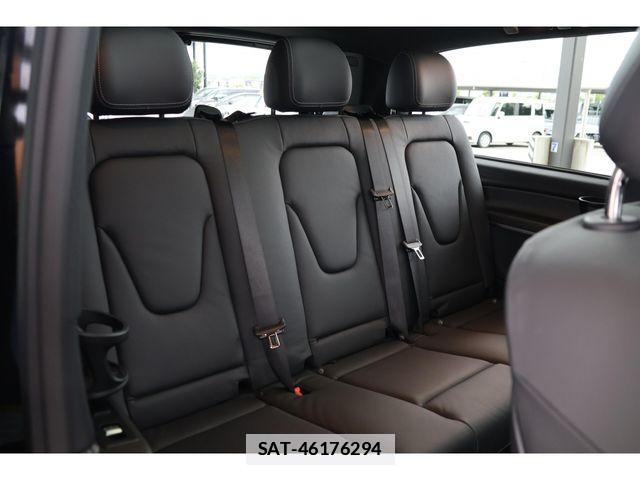 Mercedes Benz V-CLASS 2023-09 7725644-27