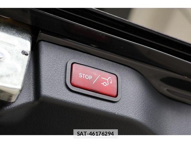 Mercedes Benz V-CLASS 2023-09 7725644-29