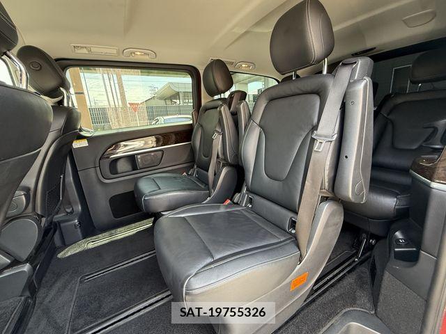 Mercedes Benz V-CLASS 2017-06 7902952-12