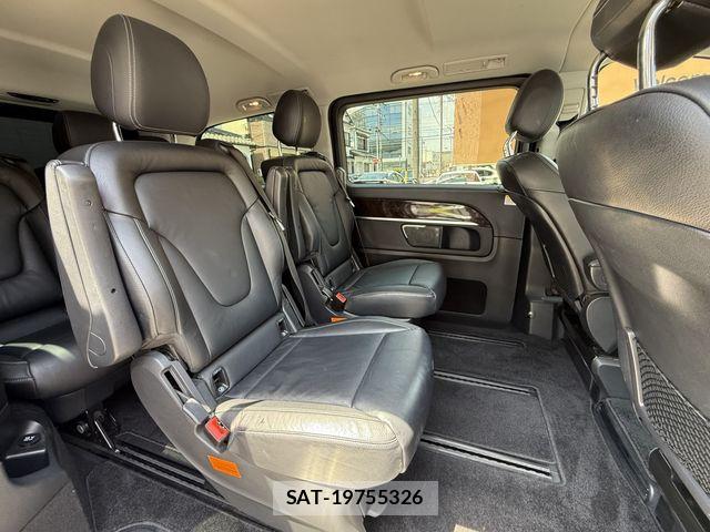 Mercedes Benz V-CLASS 2017-06 7902952-13