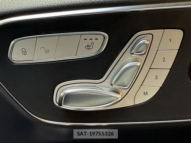 Mercedes Benz V-CLASS 2017-06 7902952-24