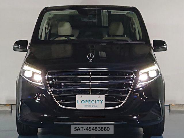 Mercedes Benz V-CLASS 2025-03 7979980-1