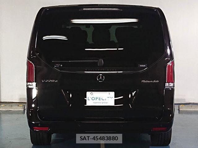 Mercedes Benz V-CLASS 2025-03 7979980-5