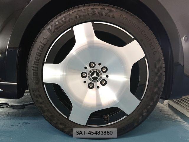 Mercedes Benz V-CLASS 2025-03 7979980-6