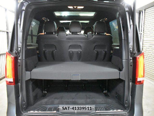Mercedes Benz V-CLASS 2021-09 8036760-19