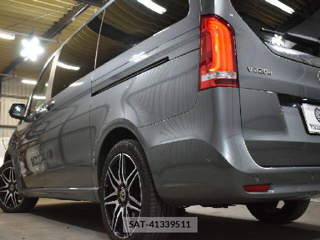 Mercedes Benz V-CLASS 2021-09 8036760-23