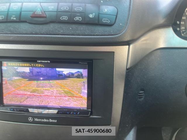 Mercedes Benz V-CLASS 2013-08 8074585-24