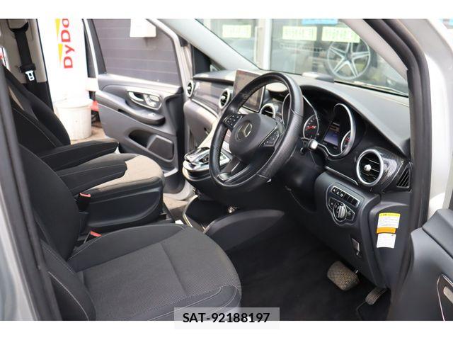 Mercedes Benz V-CLASS 2015-01 8100430-2