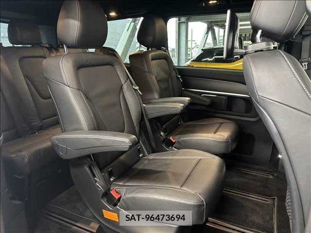 Mercedes Benz V-CLASS 2022-07 8146164-7