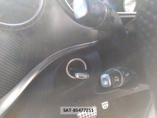 Mercedes Benz V-CLASS 2022-05 8245915-14