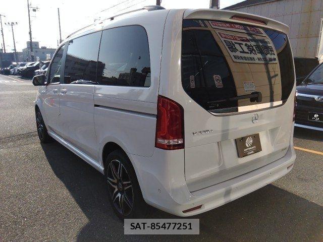 Mercedes Benz V-CLASS 2022-05 8245915-8