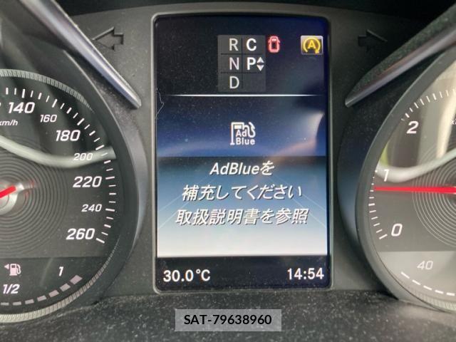 Mercedes Benz V-CLASS 2016-06 8315441-12