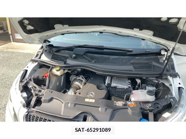 Mercedes Benz V-CLASS 2022-03 8315442-26