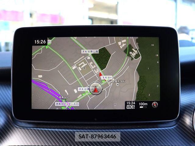 Mercedes Benz V-CLASS 2017-01 8354940-9