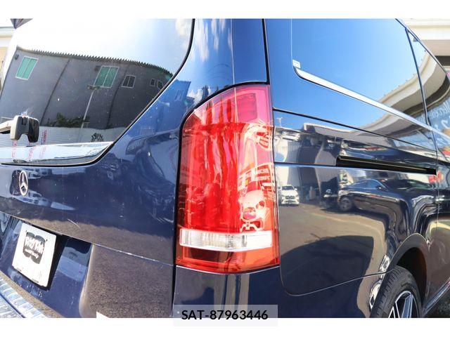 Mercedes Benz V-CLASS 2017-01 8354940-23