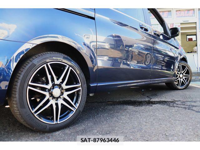 Mercedes Benz V-CLASS 2017-01 8354940-25
