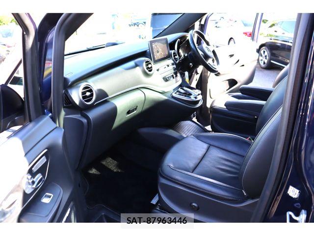 Mercedes Benz V-CLASS 2017-01 8354940-6