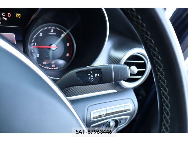 Mercedes Benz V-CLASS 2017-01 8354940-7