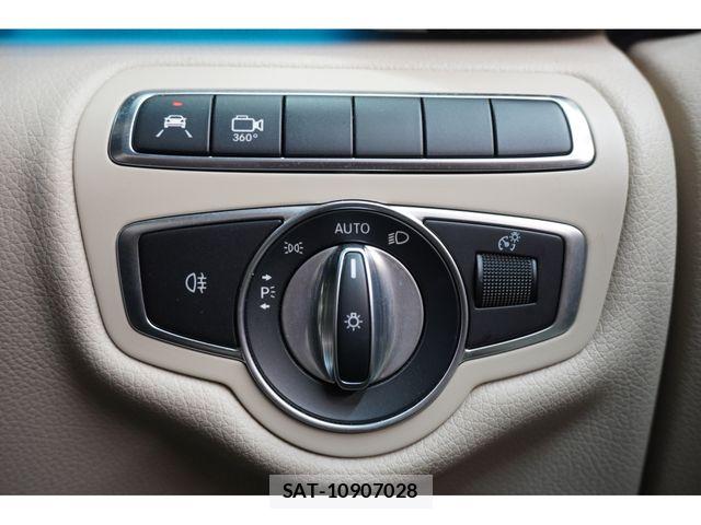 Mercedes Benz V-CLASS 2020-09 8366999-15