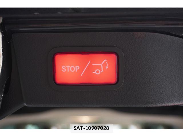 Mercedes Benz V-CLASS 2020-09 8366999-26