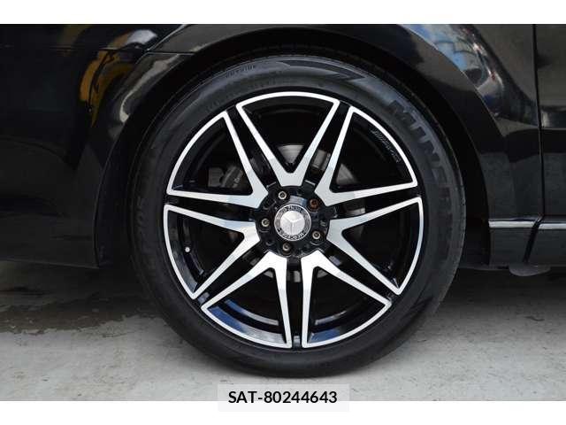 Mercedes Benz V-CLASS 2017-02 8367001-9
