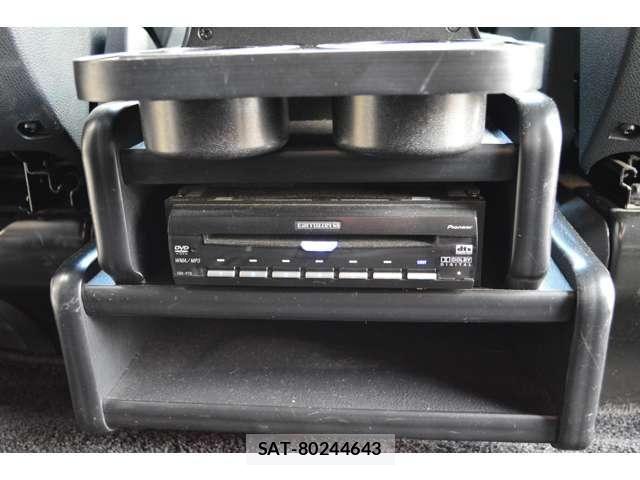 Mercedes Benz V-CLASS 2017-02 8367001-27